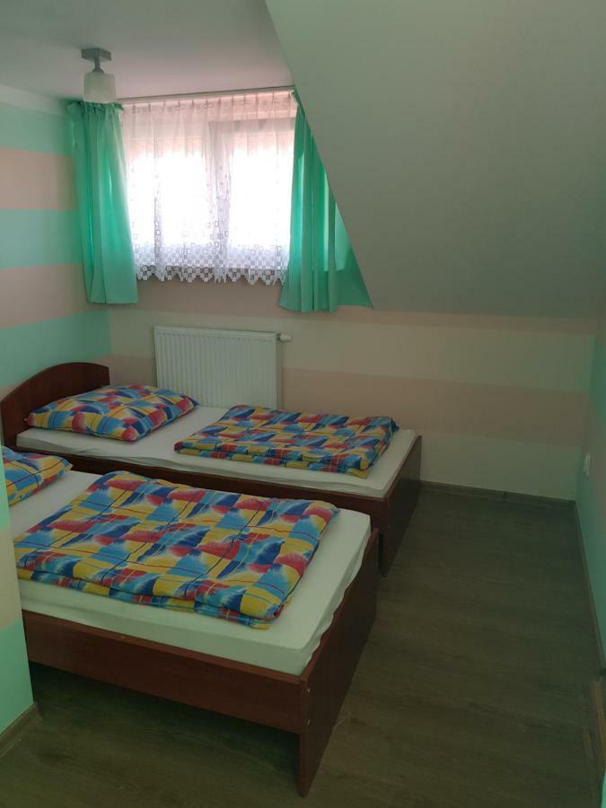 Pokoje Goscinne U Laury Rewal Chambre photo
